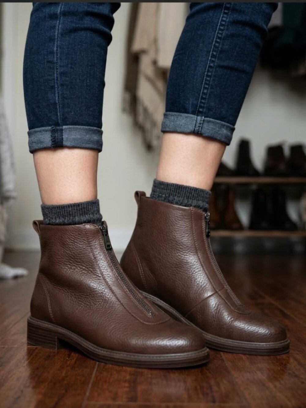 NEW $145 Aerosoles Women's Poshia Chelsea Bootie Chocolate Brown 10